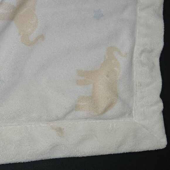 Wendy Bellissimo White Tan Elephant Fleece Baby Blanket Blue Stars READ AS IS - Picture 11 of 13